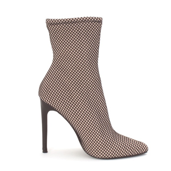 Steve Madden Lovely Booties - Picture 2 of 8